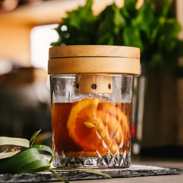 Cóctel old fashioned en Marbella