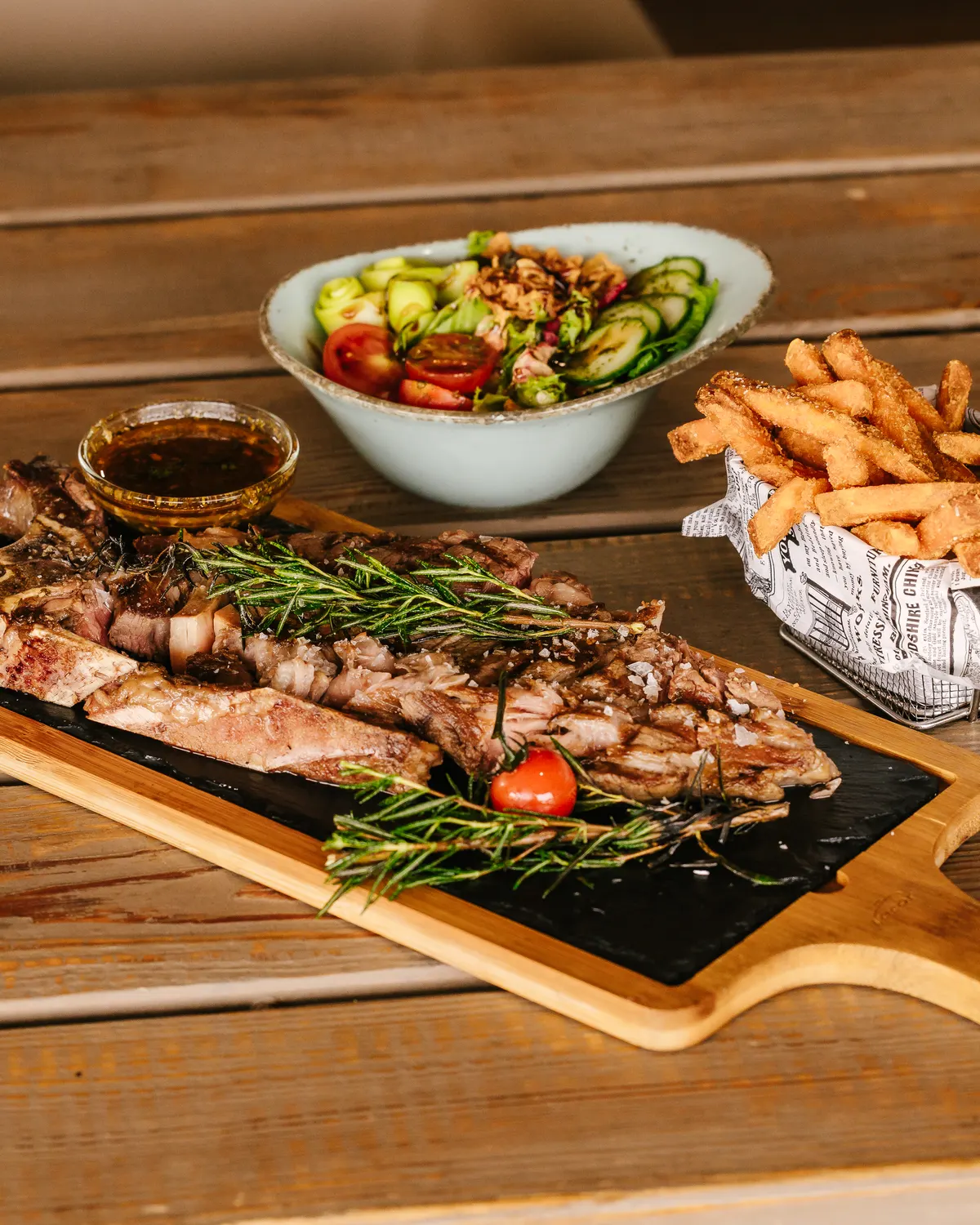 Platos para compartir en eventos de grupo en Marbella